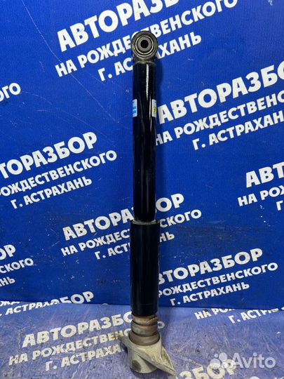 Задний амортизатор Volkswagen Passat Cc седан cczb