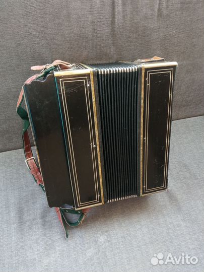 Баян Гармонь старинная гармошка