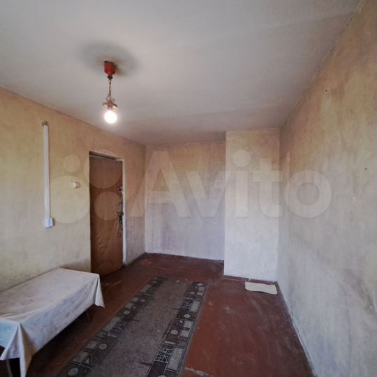 Комната 14 м² в 1-к., 6/9 эт.