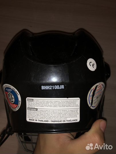 Шлем хоккейный