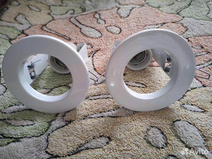 Светильник встраиваемый