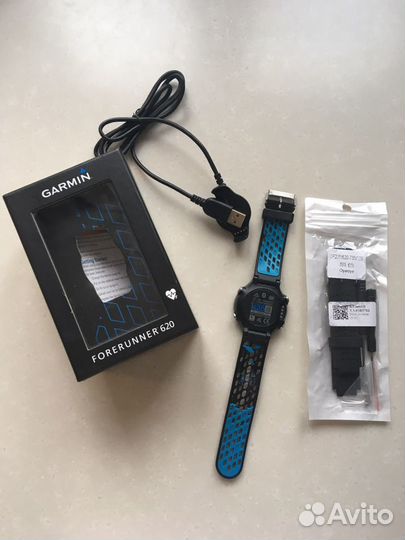 Беговые часы Garmin Forerunner 620