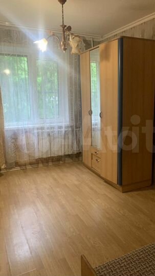 2-к. квартира, 52 м², 1/10 эт.