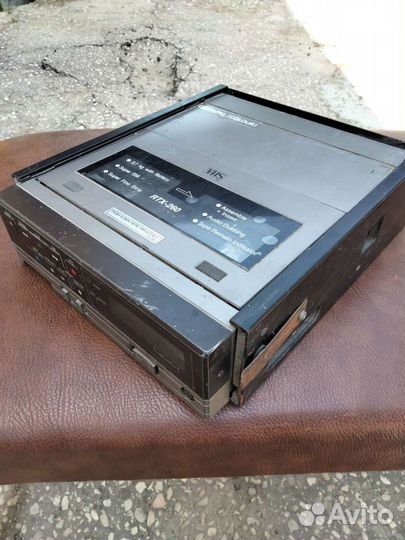 Магнитофон