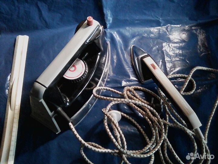 Утюги СССР 83/90+эл.зажигалка плиты 1982г