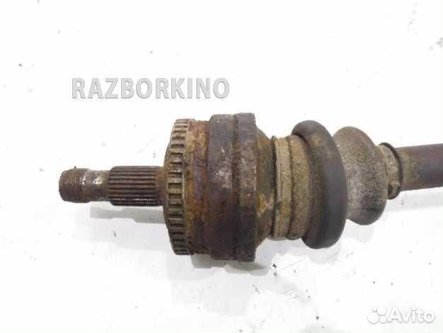 Привод задний A2203501410