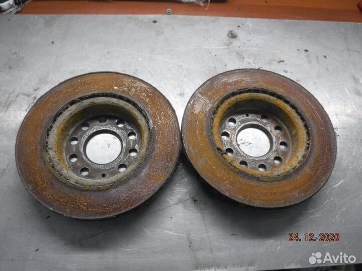 Тормозной диск передний Volkswagen Jetta 6 CFN