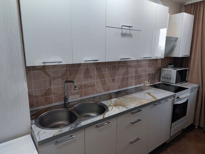 2-к. квартира, 52 м², 5/9 эт.