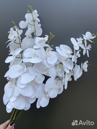 Искусственная ветка орхидеи