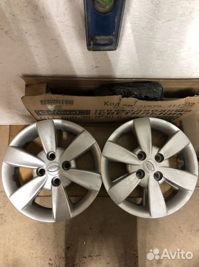 Колпаки 52960-1r500