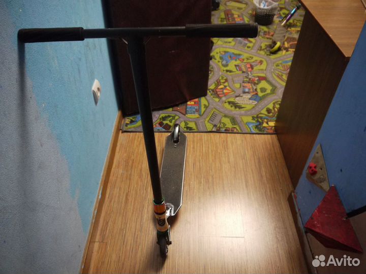 Трюковой самокат