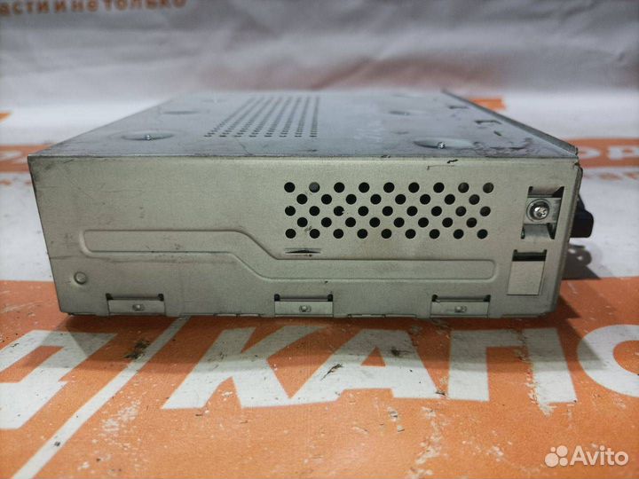 Усилитель акустической системы Mercedes-Benz E-Class