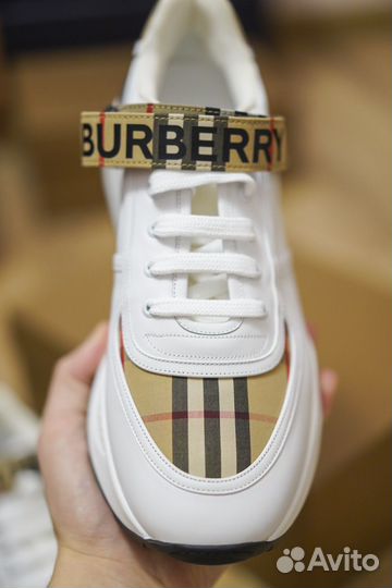 Кроссовки burberry