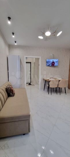 1-к. квартира, 42 м², 4/10 эт.