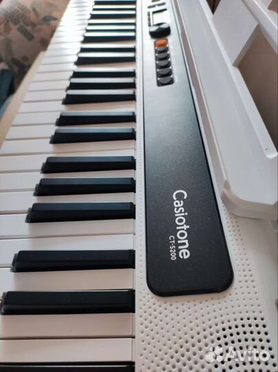 Синтезатор casio