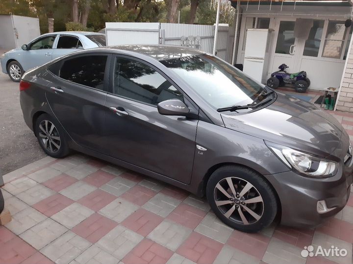 Hyundai Solaris 1.6 AT, 2014, 132 000 км