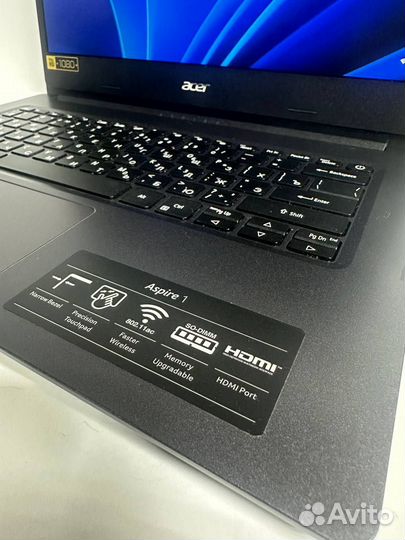 Ноутбук Acer Aspire (39522)