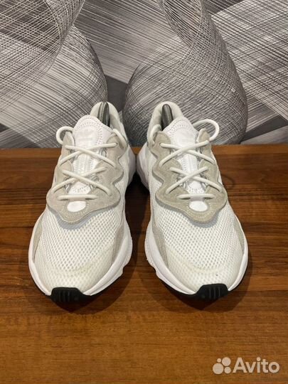 Кроссовки Adidas ozweego размер 40,5