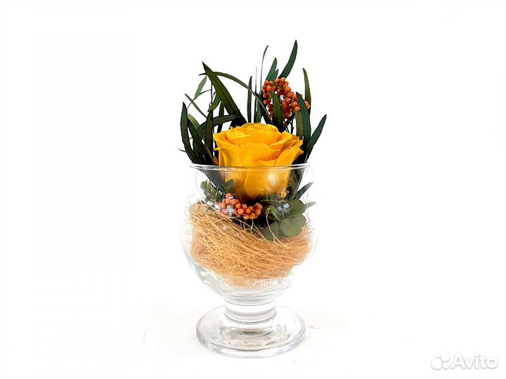 Композиция в бокале Стабилизированные цветы