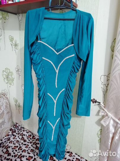 Вечернее платье