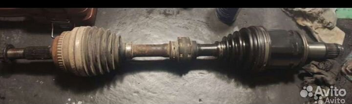 Привод левый в сборе Toyota Camry AHV40 гибрид