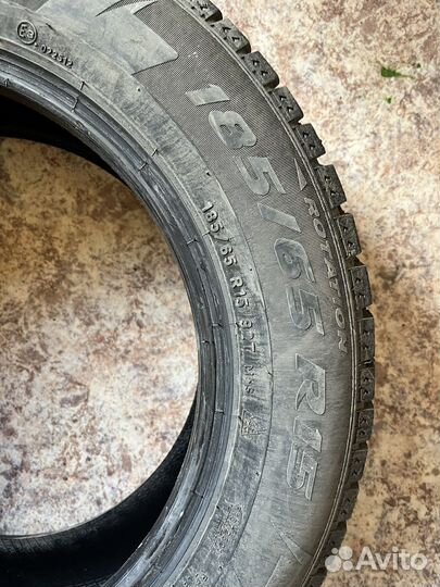 Pirelli Ice Zero 185/65 R15