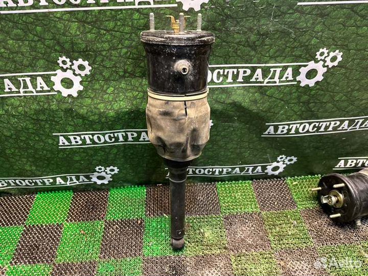 Амортизатор передний Lexus Ls430 2000-2006