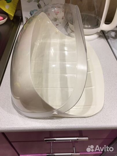 Хлебница новая,нож новый,кухонные ножницы