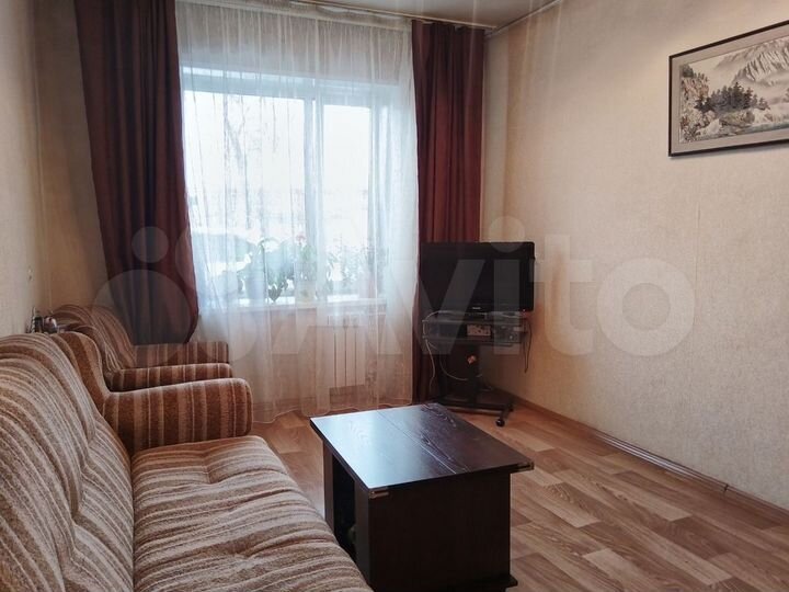 2-к. квартира, 51 м², 1/2 эт.