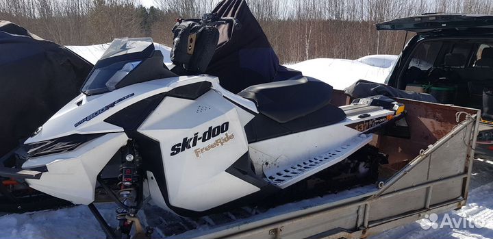 Продам снегоход BRP Friraibe