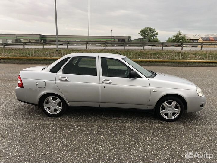 LADA Priora 1.6 МТ, 2014, 247 300 км