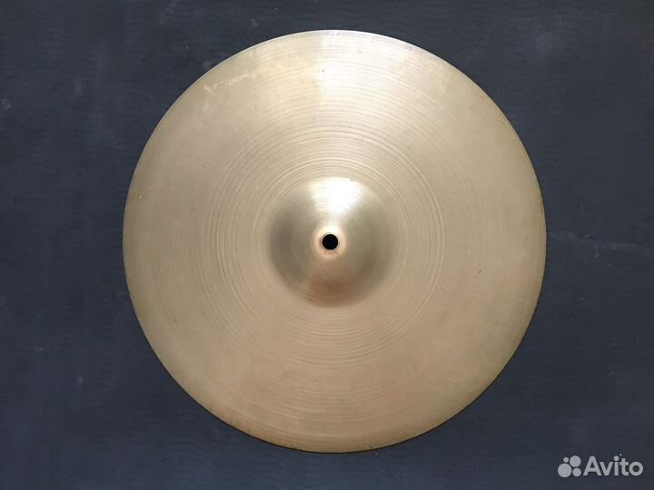 Zildjian Avedis 14” hi-hat