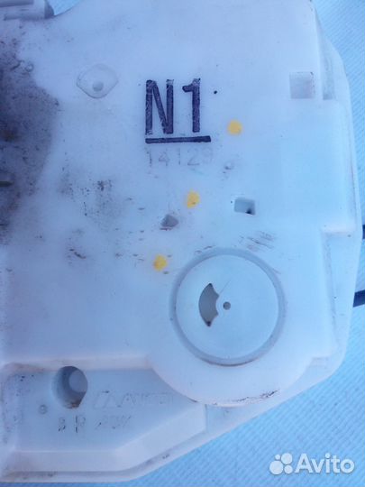 Замок Митсубиси ASX