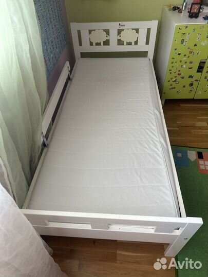 Детская кровать IKEA с матрасом