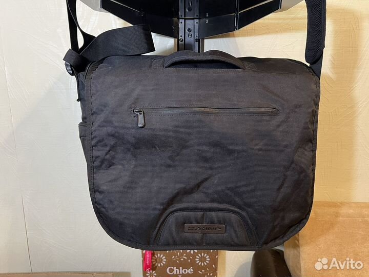 Сумка для ноутбука Dakine