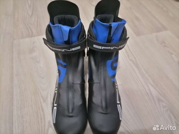 Коньковые лыжные ботинки spine concept skate 298