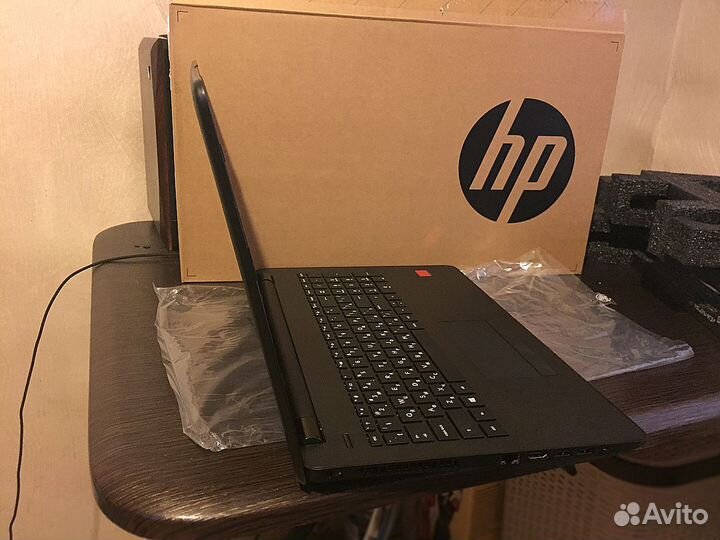 В упаковке новый современный с 2мя видео и SSD