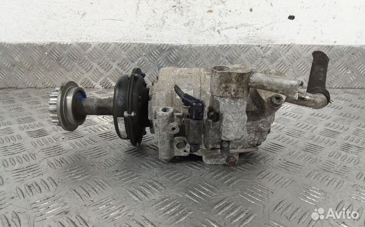 Компрессор кондиционера Volkswagen Touareg 2004
