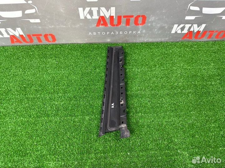 Накладка задней двери передняя правая Ford Focus 3