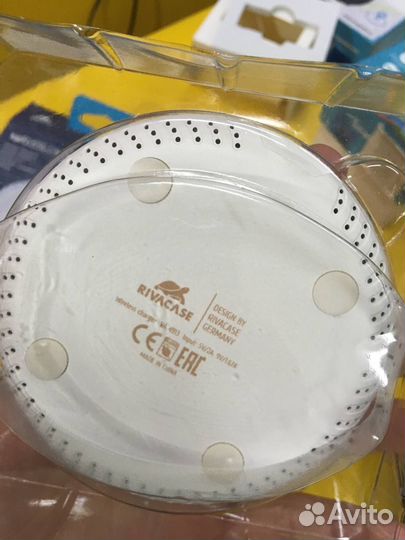 Продам беспроводную зарядку rivacase VA4913