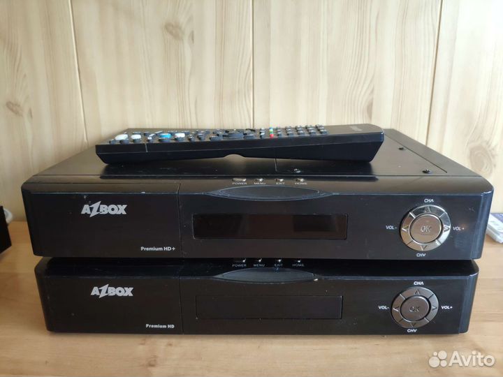 Спутниковый ресивер Azbox Premium HD+