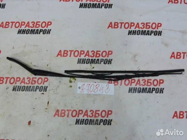 Поводок стеклоочистителя передний левый Renault Sa