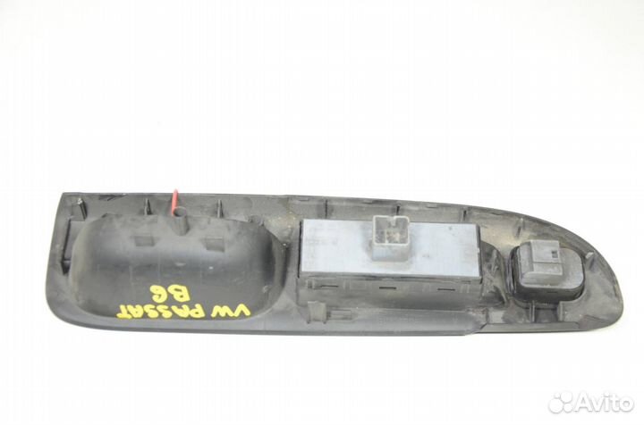 Блок управления стеклоподъемниками Volkswagen