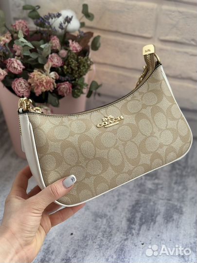 Женские сумки Coach