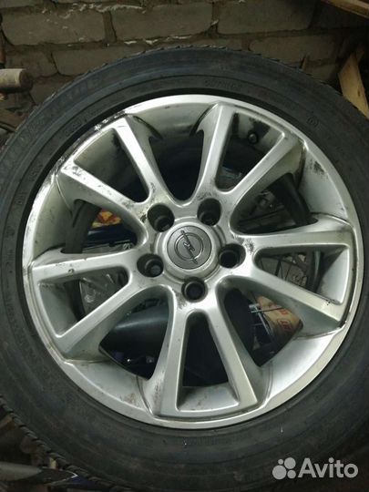 Продаётся колесо в сборе (диск и шина)