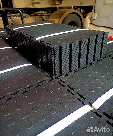 Пвх плитка от производителя