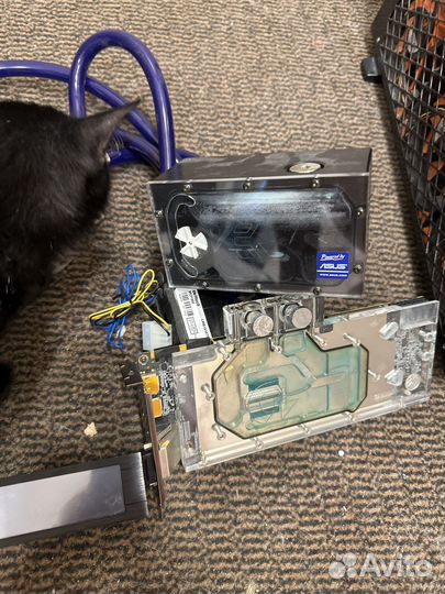 Система водяного охлаждения asus