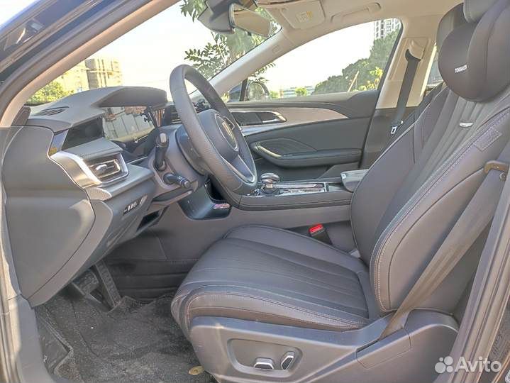 Hongqi H5 1.5 AMT, 2024, 9 000 км