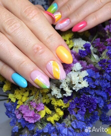 Маникюр и гель-лак 1100