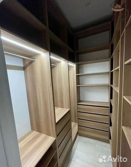 Шкаф купе на заказ. Бесплатный замер